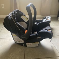 Chicco KeyFit 30 infant Car Seat