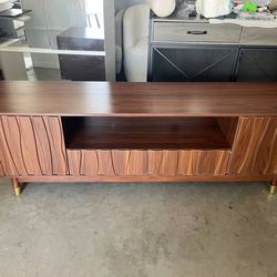 (Minor scratches on the inside, pic 3) 66.8''W Walnut Finish TV Stand with Cabinet and Shelves