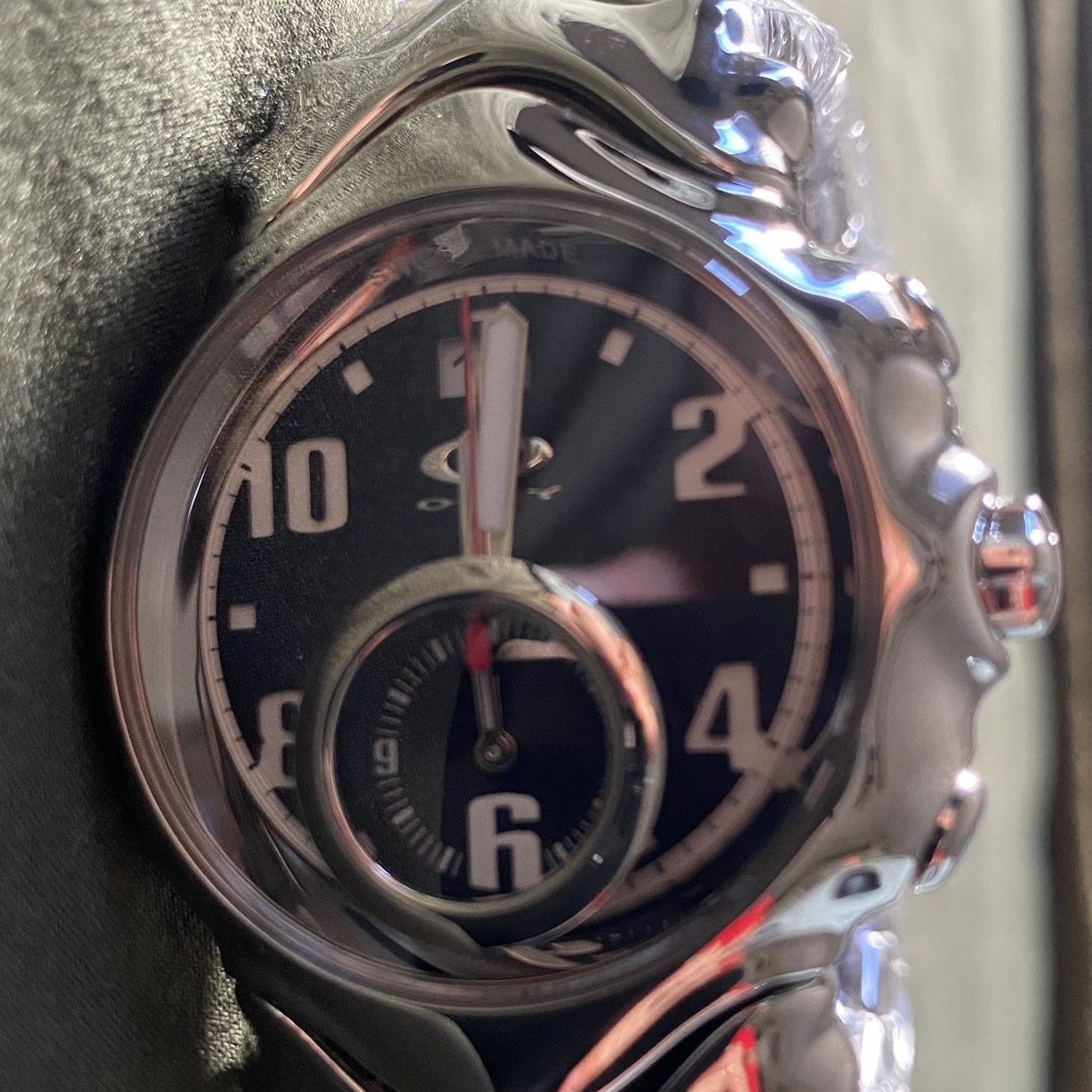 Oakley Judge Ii Dual Time Polish Stainless w/ Black Dial Watch for