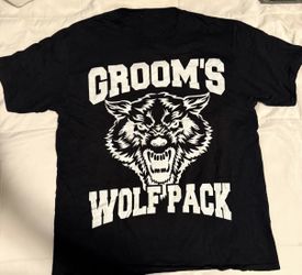 GROOMS WOLF PACK T-SHIRT SIZE M