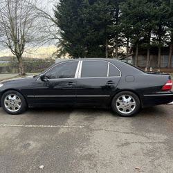 2004 Lexus LS 430