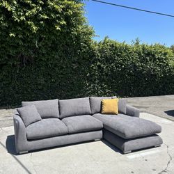 😍Delivery Is Free Grey Sectional Couch