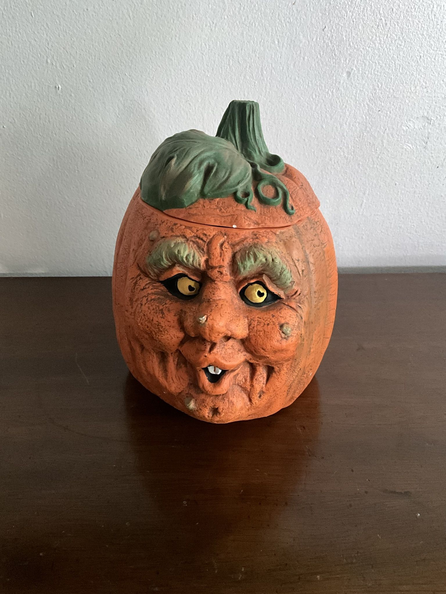 Vintage Anthropomorphic Pumpkin Scary Face Jack O Lantern Candy Cookie Jar