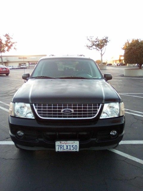 2004 Ford Explorer