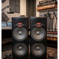 Pair of Edison Professional M-8000 Speakers | 6500W | Like New - 6 Months Old