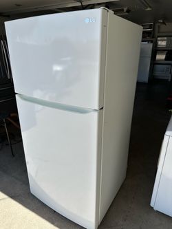 LG Refrigerator (1 Month Warranty)