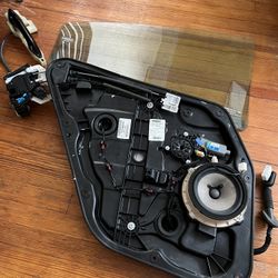 2013 Hyundai Elantra Rear (Driver Side) Door Parts
