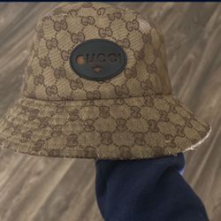 Bucket Hat 