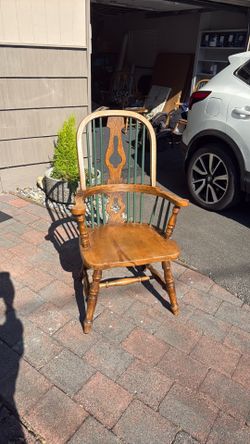Solid oak dining chairs X4