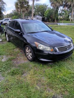 Black Honda Accord