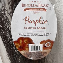 Brindle & Brass Pumpkin Scented Broom Decor 