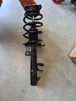 Drive side strut