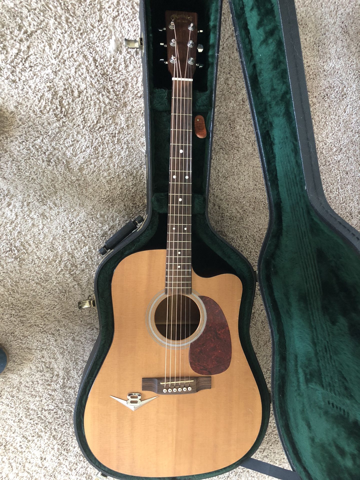 Martin DC1E AcousticElectric Guitar 800 OBO for Sale in San Antonio
