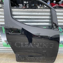 2015-2020 Nissan Nv200 Passenger Door 