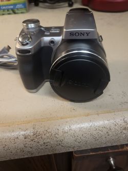 Sony Cyber-shot DSC-H1 5.1 MP digital camera