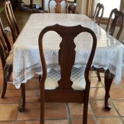 Antique Table And Chairs - Pennsylvania House 