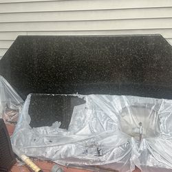 Island and counter top with sink set