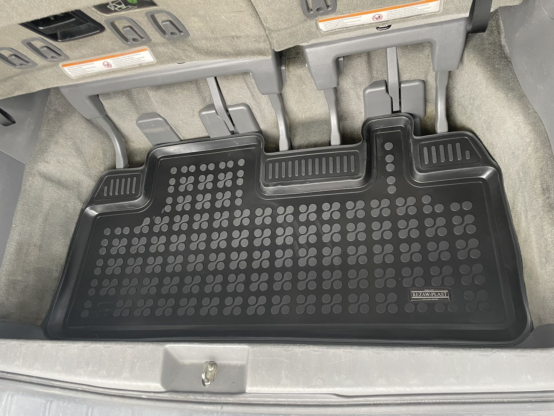 REZAW PLAST Cargo Mat For Toyota Sienna 2011-2020 Rear Rubber Cargo Mat Behind 3Rd Row Black 