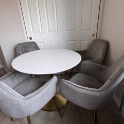Set Dining Table/chairs
