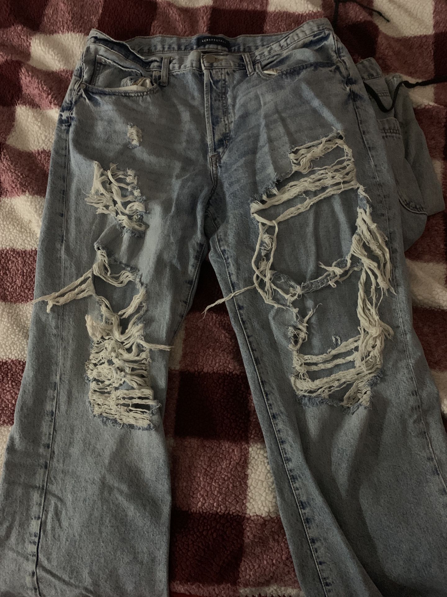 Aeropostale ripped pants