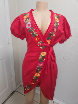 Women's Mexican Floral Embroidered Wrap Dress V Neck Short Sleeve size M-L