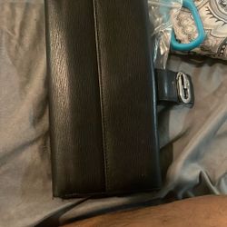 Authentic  Preown Wallet For Sale $140