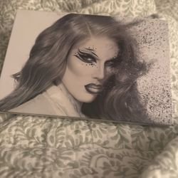 Jeffrey Star Eyeshadow Palette 