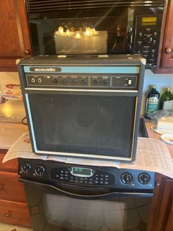 VTG 1977 ACOUSTIC 115 GUITAR AMP