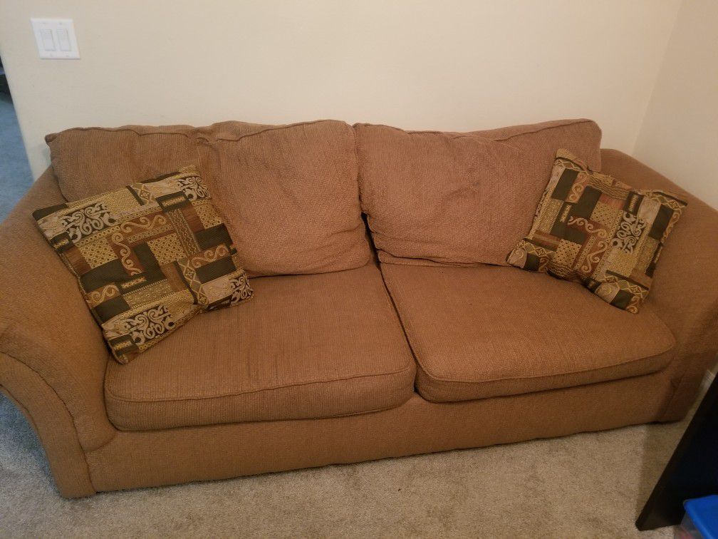 Single couch