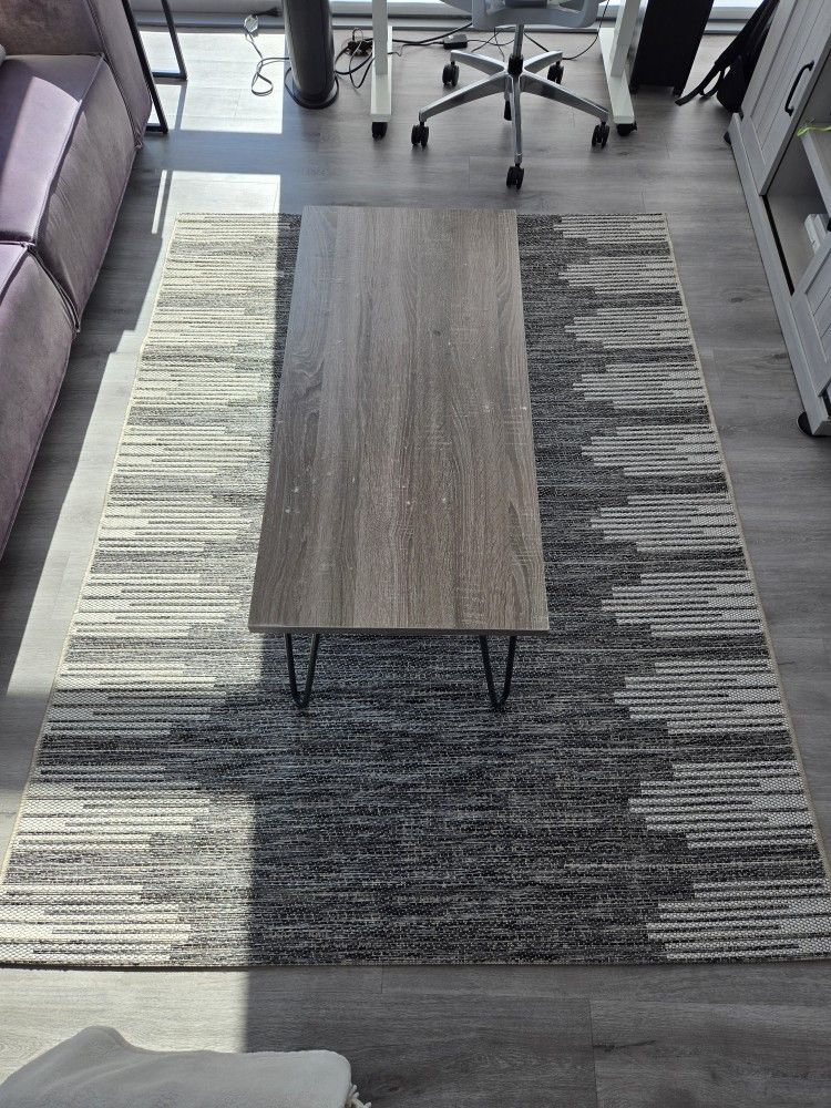 Coffee Table And Rug