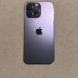 Purple iPhone 14 Max