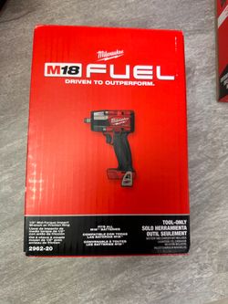 Milwaukee M18 FUEL Gen-2 18V Lithium-Ion Brushless Cordless Mid Torque 1/2 in. Impact Wrench w/Friction Ring (Tool-Only)