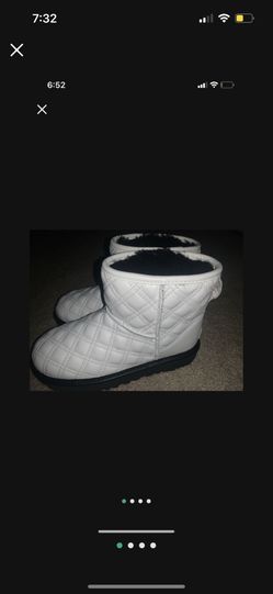 UGG UGGS brand New !! 