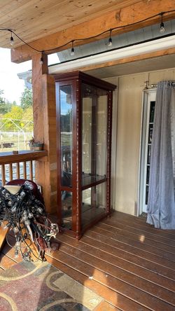 Display Cabinet
