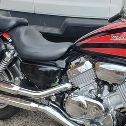 1996 Honda Magna Vf750c