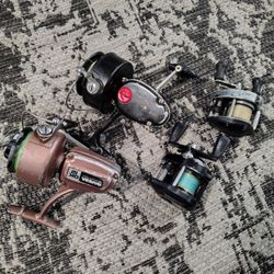 Fishing Reels, All Four For $25 Obo