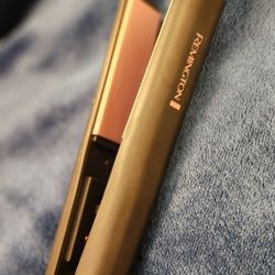 Remington Model S1302 Hair 1" Hair Straightener 