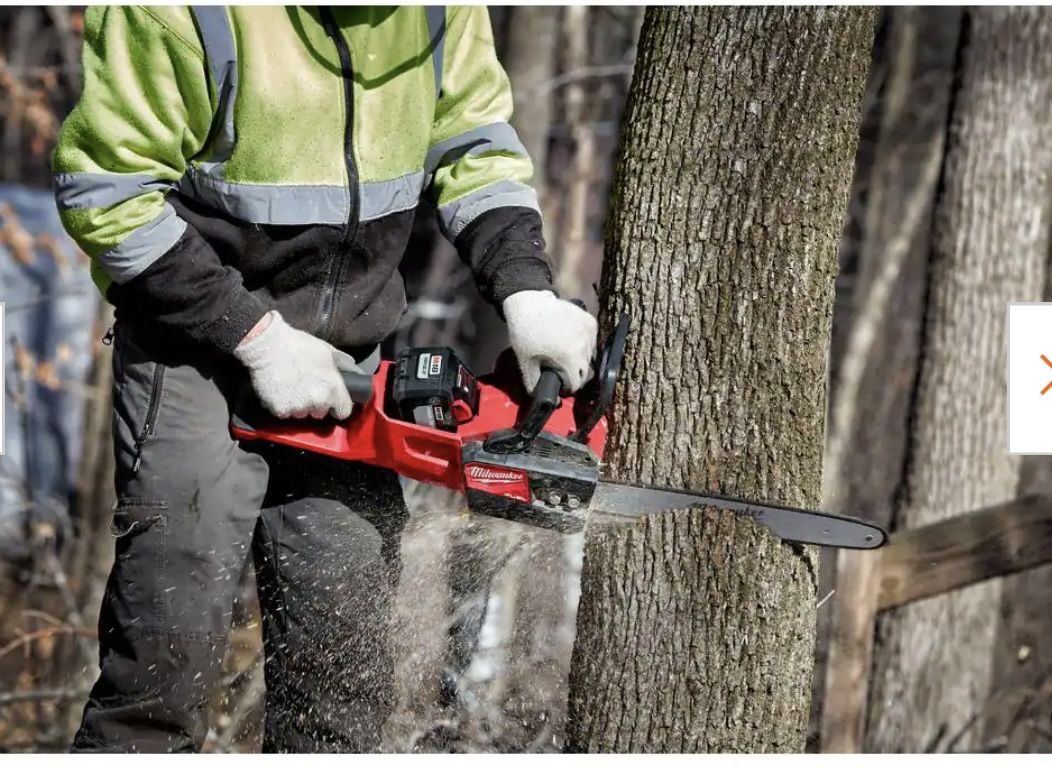 M18 FUEL 16 in. 18-Volt Lithium-Ion Battery Brushless Cordless Chainsaw Kit with 12.0 Ah Battery and M18 Rapid Charger