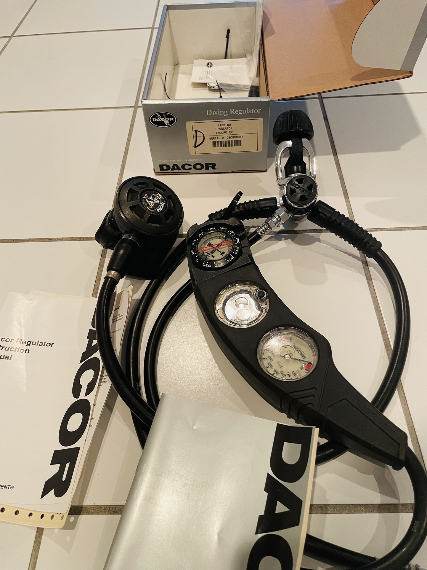 Dacor Enduro Diving Regulator Gauges With Console