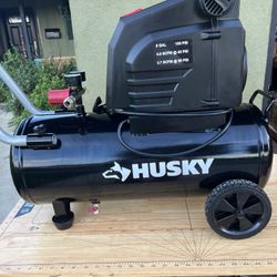 Husky 8 Gal. 150 PSI Portable Electric Oil-Free Horizontal Hotdog Air Compressor with Rubber Wheels and 1-Quick Coupler