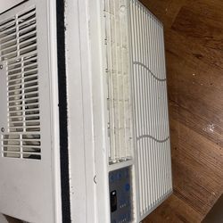 General Electric Window AC