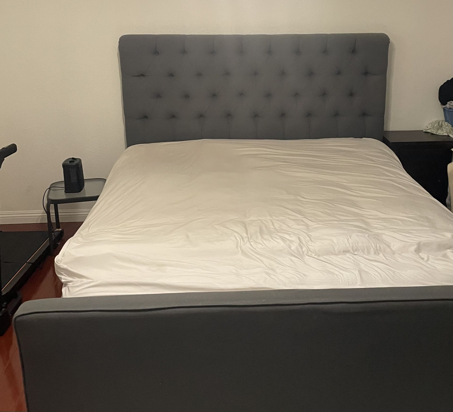 California King Bed Frame And Bed