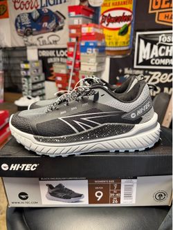 Hi Tec women’s size 9