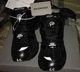 Balenciaga Black Sneakers size 10.5