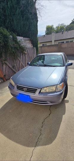 2000 Toyota Camry