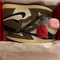 Air Jordan 1 Travis Scott