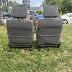 Toyota Pickup/4Runner 89-94 Seats