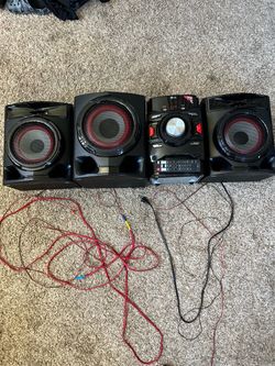 LG Xboom Stereo