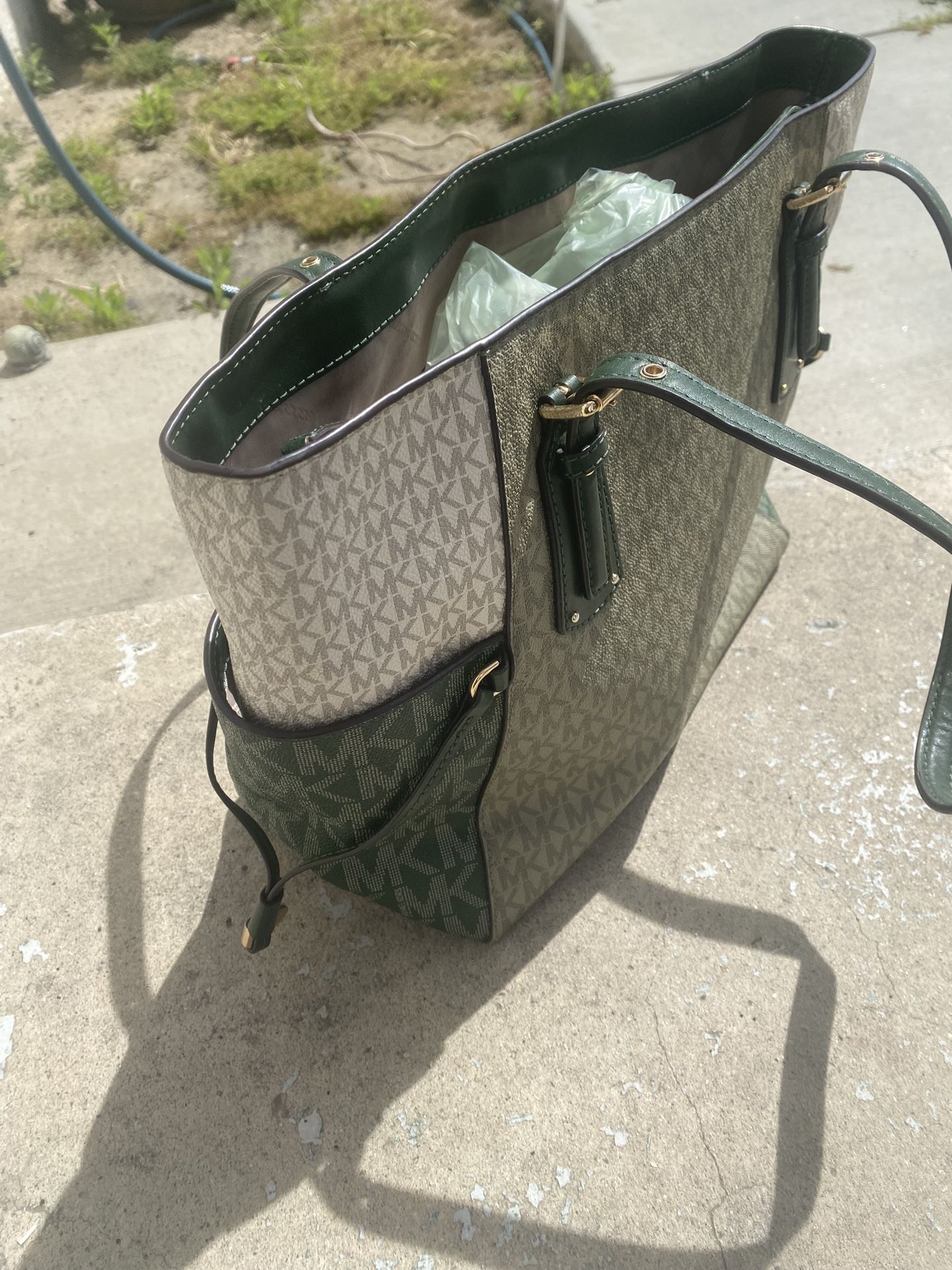 Michael Kors purse