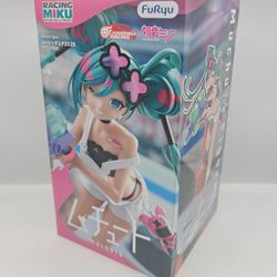 FuRyu Hatsune Miku GT Project Racing Miku 2025 Sepang Version "Muchute" Figure